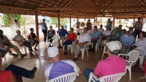 UF-IFAS faculty and Florida agricultural industry meet with members of Cuban farm cooperative